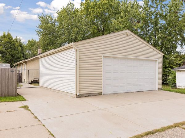 5519 38th Avenue S, Minneapolis, MN 55417