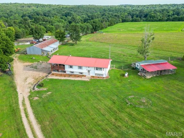 33020 Hall Rd , Richland, MO 65556
