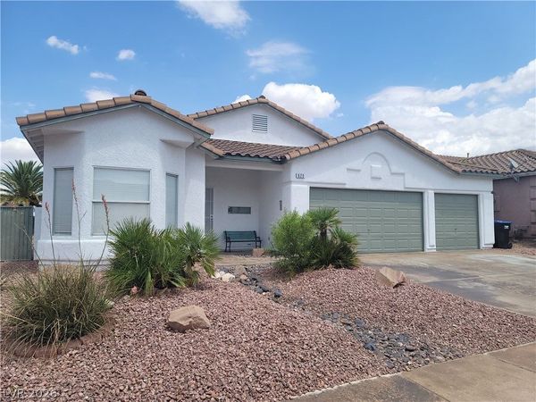 620 Coolidge Avenue , Henderson, NV 89015
