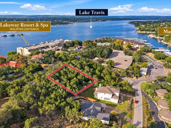 114 Lakeway DR, Lakeway, TX 78734