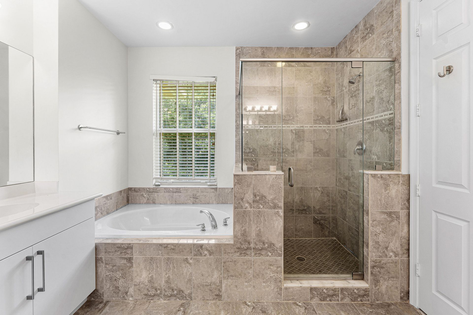 7217 Oxford Court, Palm Beach Gardens, FL 33418 Photo