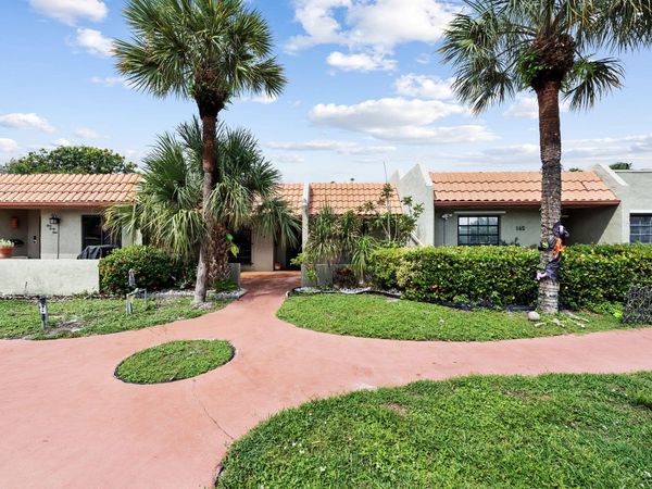 143 SE 7th Street, Deerfield Beach, FL 33441