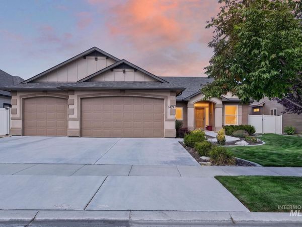 1424 W Raelin Drive, Nampa, ID 83686