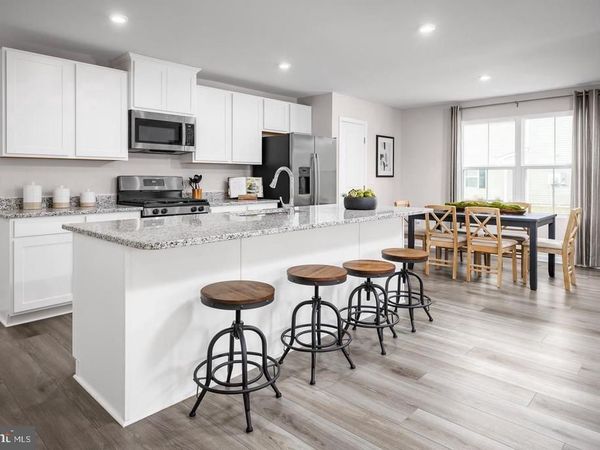 1379M YEOMAN BERRY DRIVE , HAGERSTOWN, MD 21740