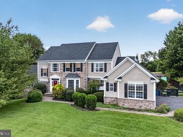38392 STONE EDEN DRIVE, HAMILTON, VA 20158