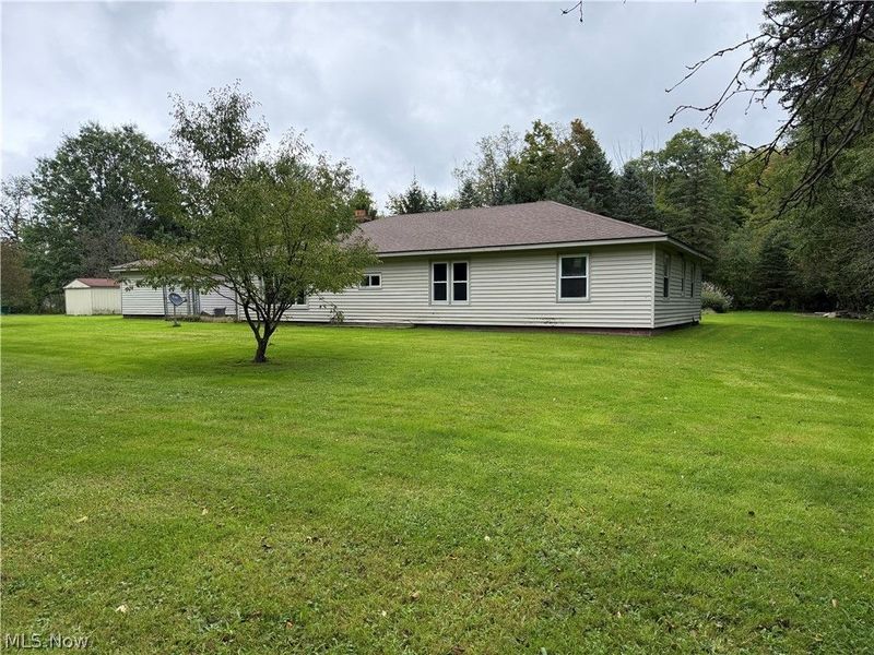 9969 Edwards Lane, Chagrin Falls, OH 44023 Photo 3