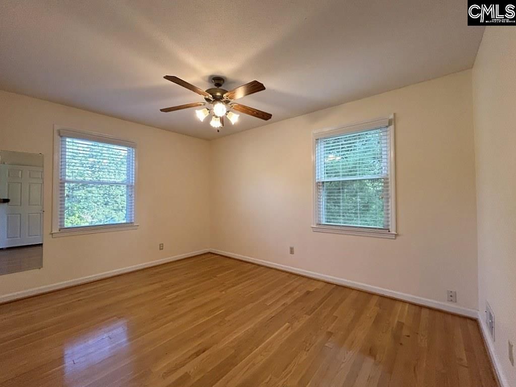 6100 Yorkshire Drive  Photo 12