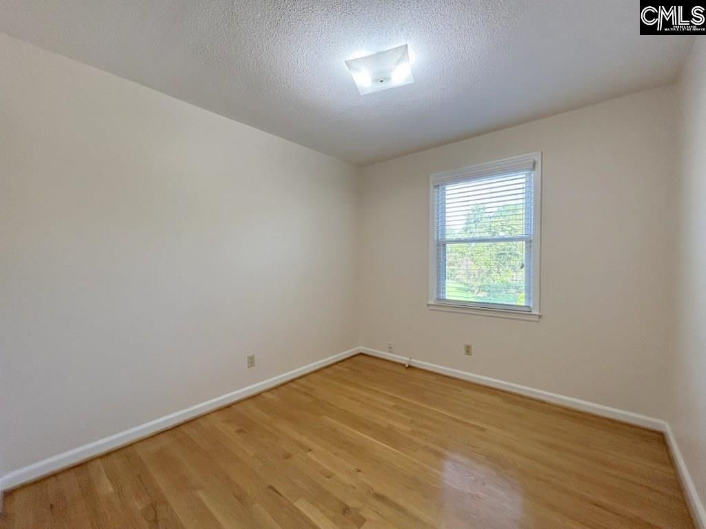 6100 Yorkshire Drive  Photo 18