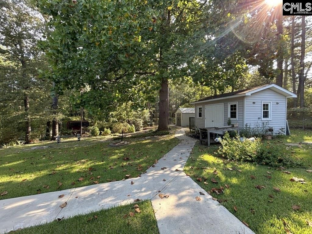 6100 Yorkshire Drive  Photo 22