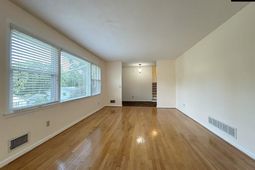 6100 Yorkshire Drive  photo 4