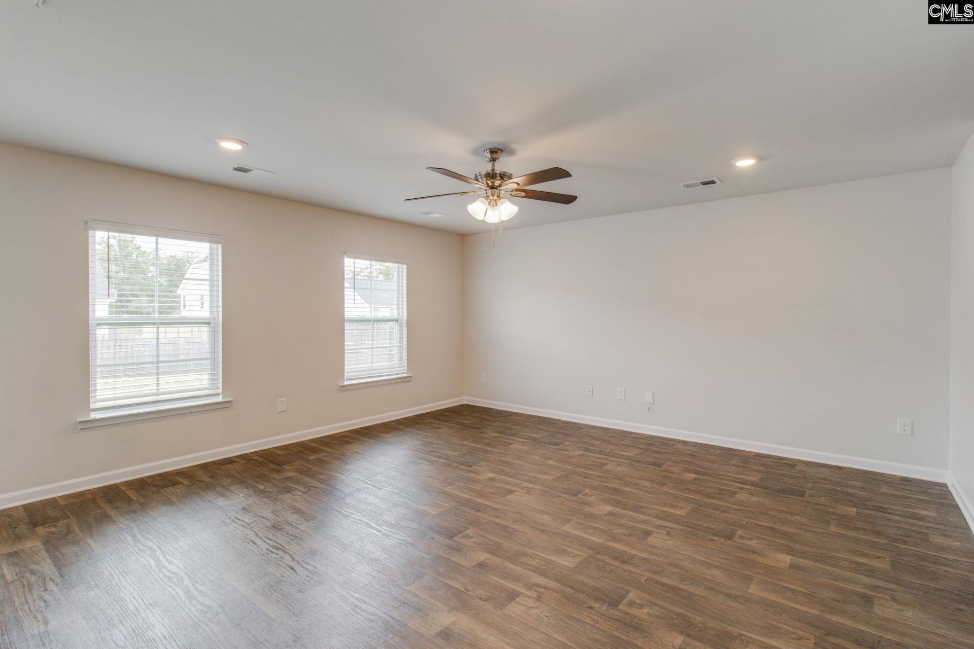1659 Commendabe Court  Photo 4