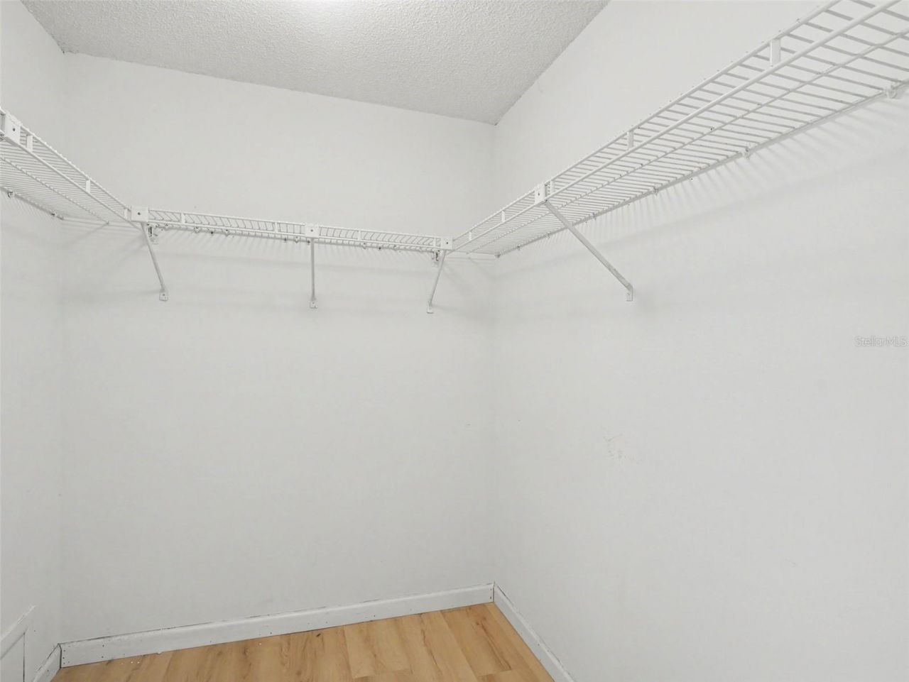 3390 Ramblewood Court, Sarasota, FL 34237 Photo