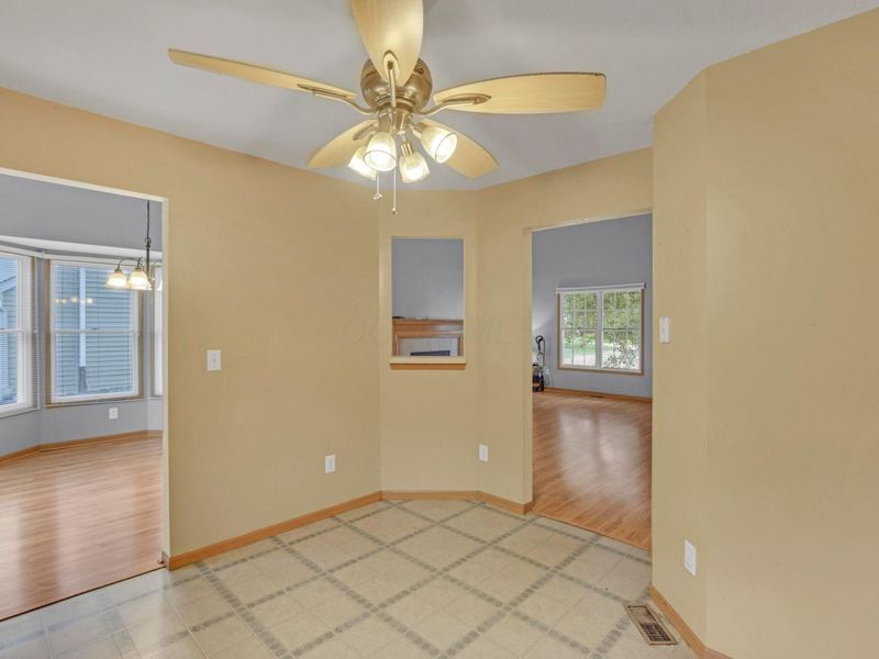 1467 Creekview Drive , Marysville, OH 43040 Photo 13