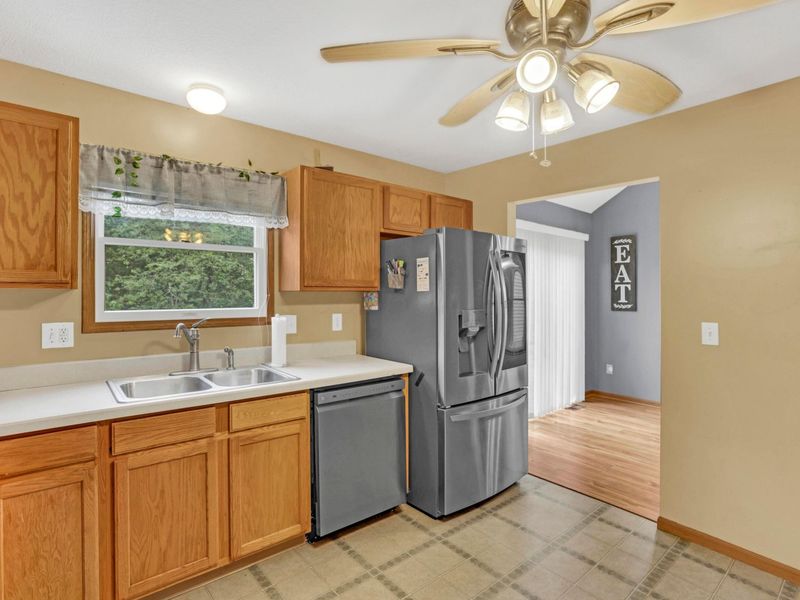 1467 Creekview Drive , Marysville, OH 43040 Photo 14