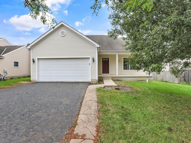1467 Creekview Drive , Marysville, OH 43040 Photo 2
