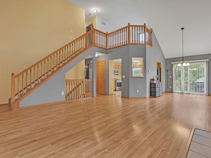 1467 Creekview Drive , Marysville, OH 43040 Photo 7