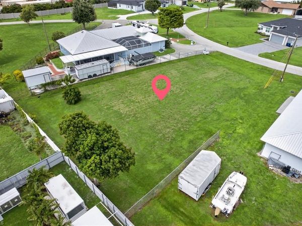 244 E Mariana AVE, NORTH FORT MYERS, FL 33917
