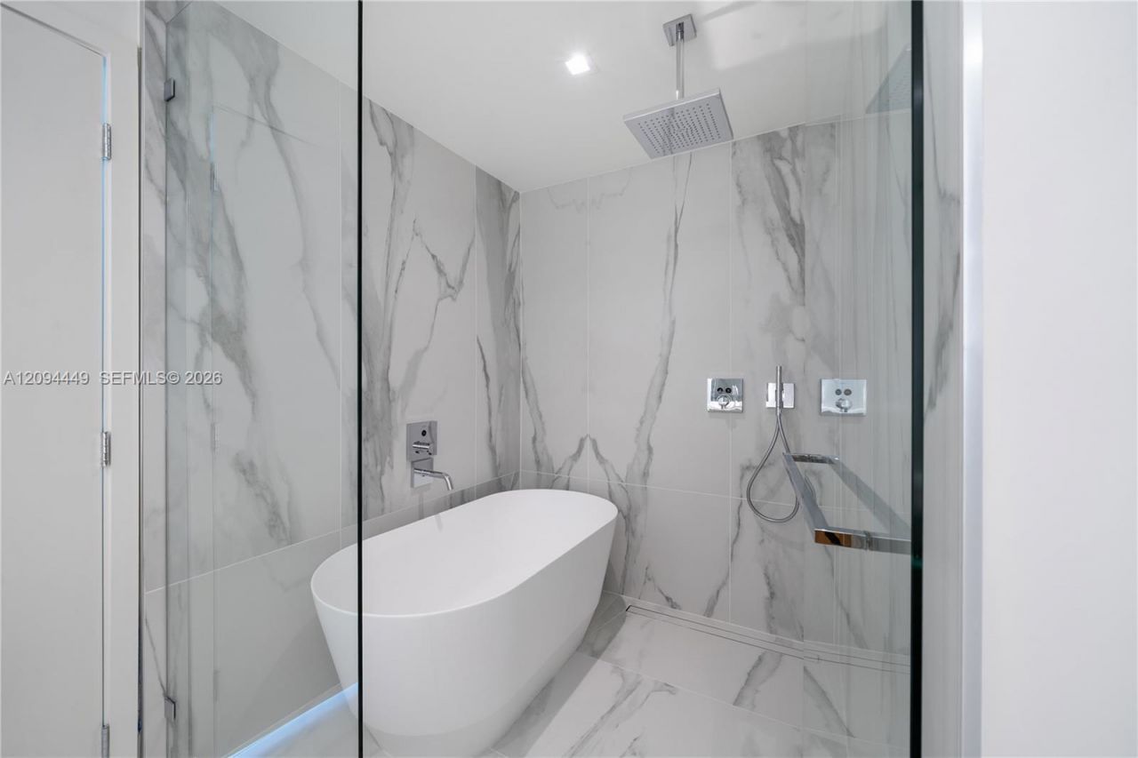 1400 Biscayne Blvd, Unit 2502, Miami, FL 33132 Photo