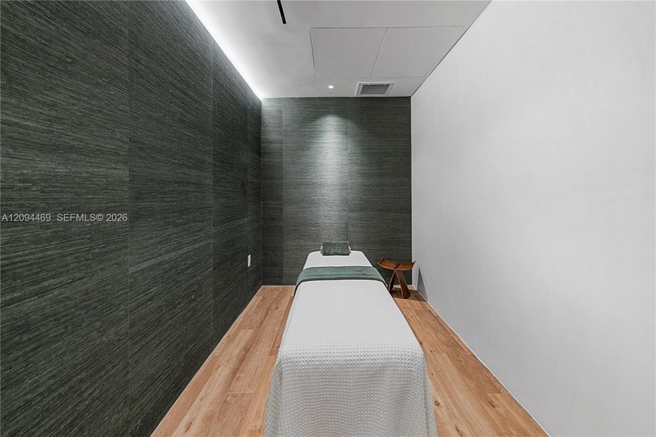 1400 Biscayne Blvd, Unit 2107, Miami, FL 33132 Photo