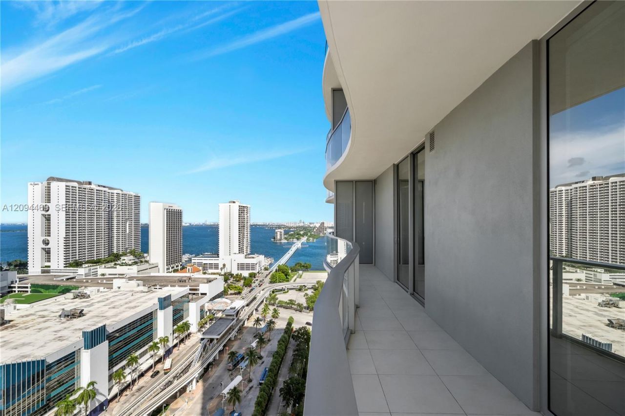 1400 Biscayne Blvd, Unit 2107, Miami, FL 33132 Photo