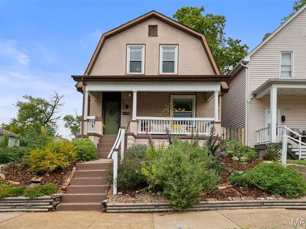 6539 Bartmer Avenue, University City, MO 63130