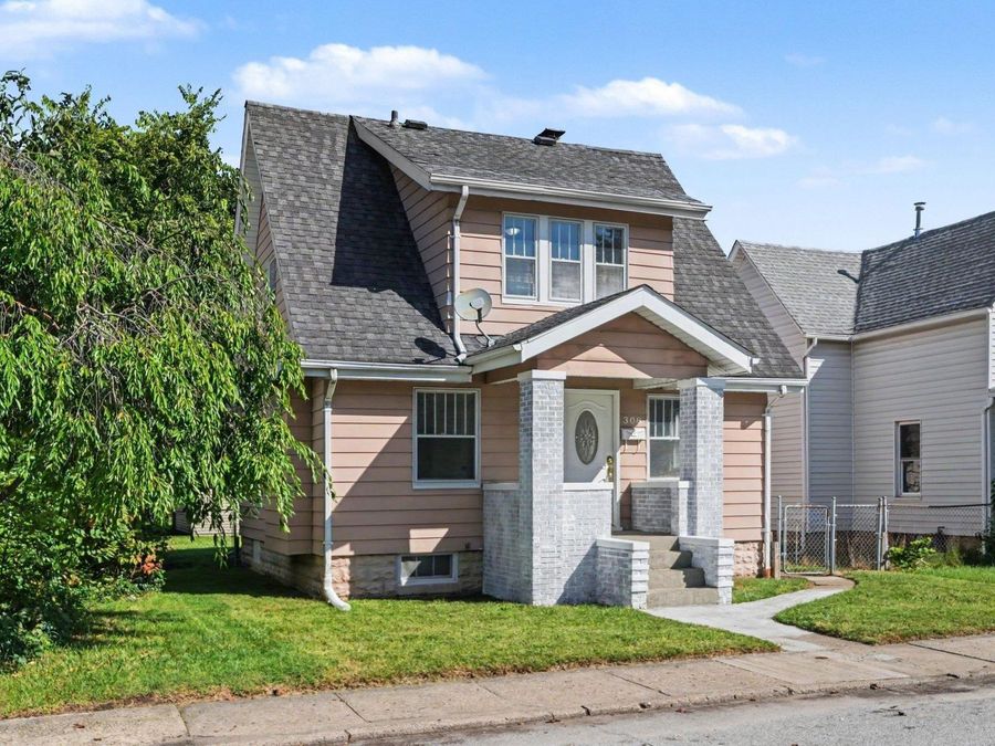 Property Image 4