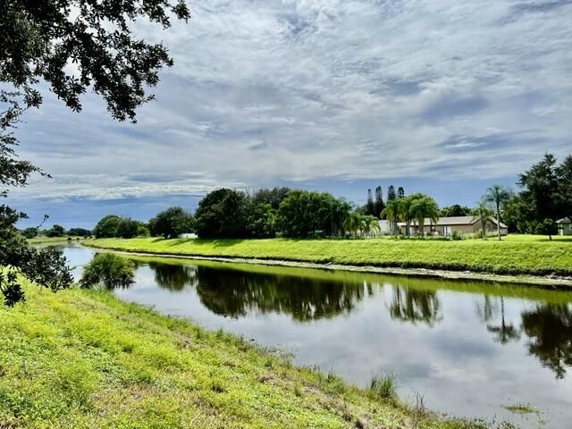 726 SW College Park Road, Port Saint Lucie, FL 34953 Photo