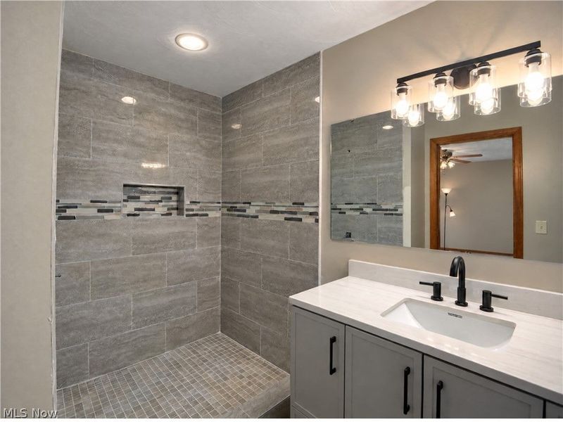 7708 Buchanan Drive, Boardman, OH 44512 Photo 30
