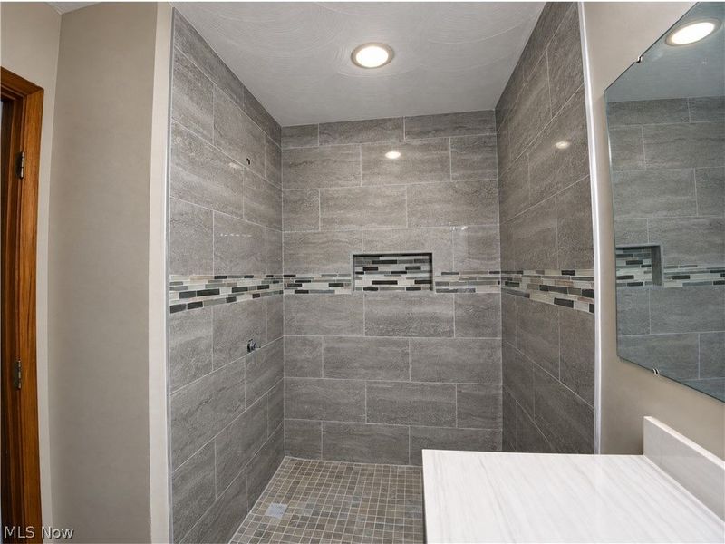 7708 Buchanan Drive, Boardman, OH 44512 Photo 31