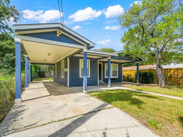 1651 S Elmendorf, San Antonio, TX 78207