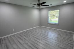 20 Teaneck Road photo 4