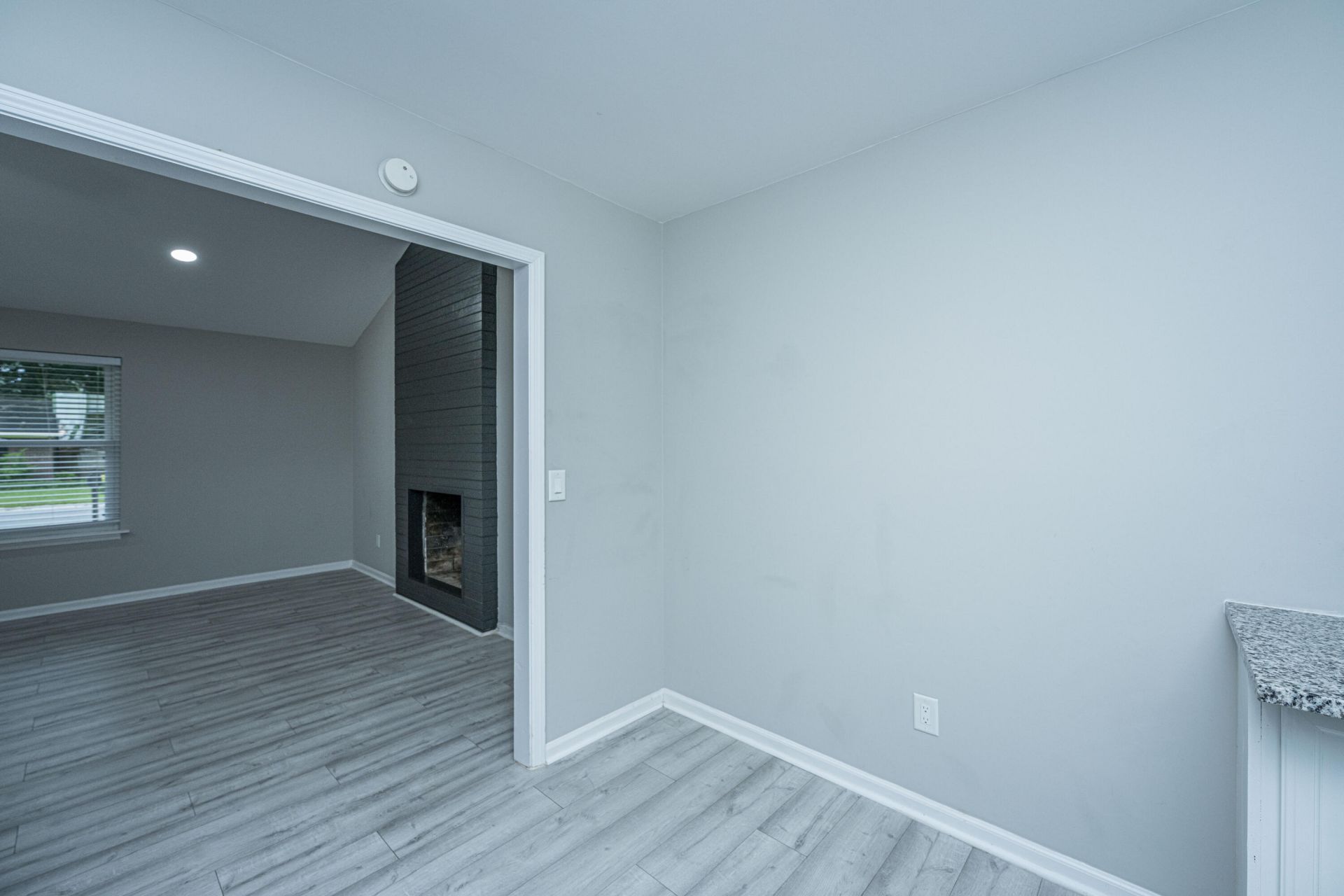 20 Teaneck Road Photo 9