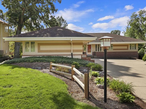 5005 89th Pl, Pleasant Prairie, WI 53142