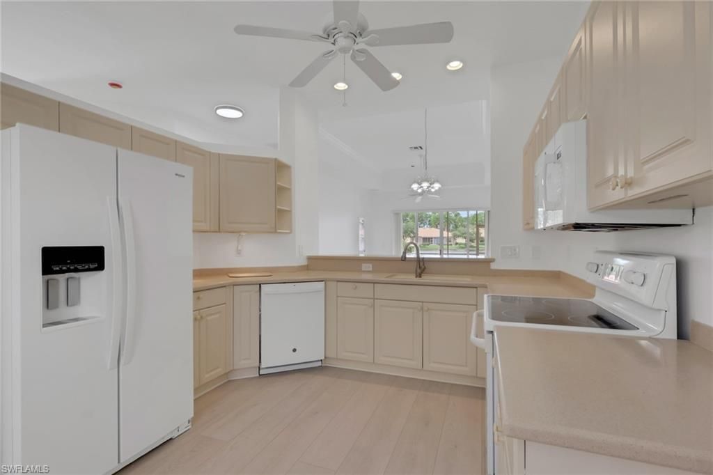 8099 Sanctuary Dr , Unit 1, Naples, FL 34104 Photo
