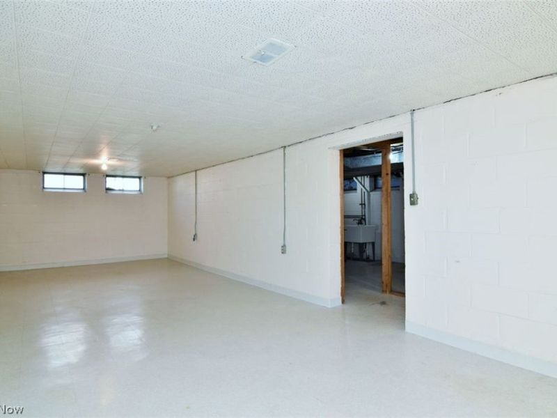 1663 Oakmount Road , South Euclid, OH 44121 Photo 17