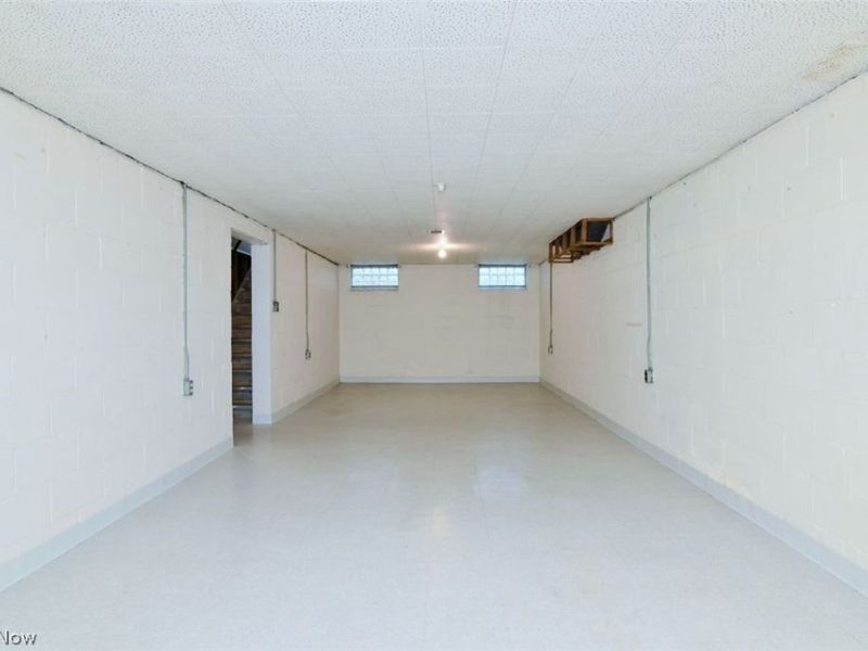 1663 Oakmount Road , South Euclid, OH 44121 Photo 18