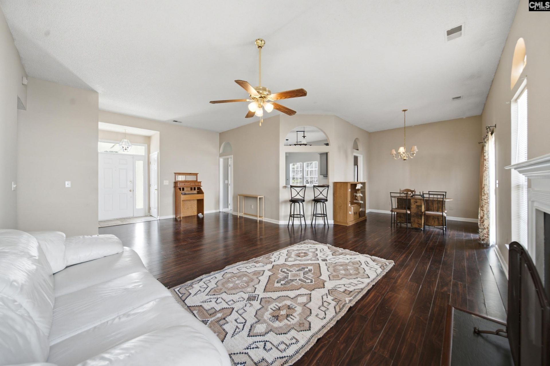 517 Timber Crest Drive  Photo 7