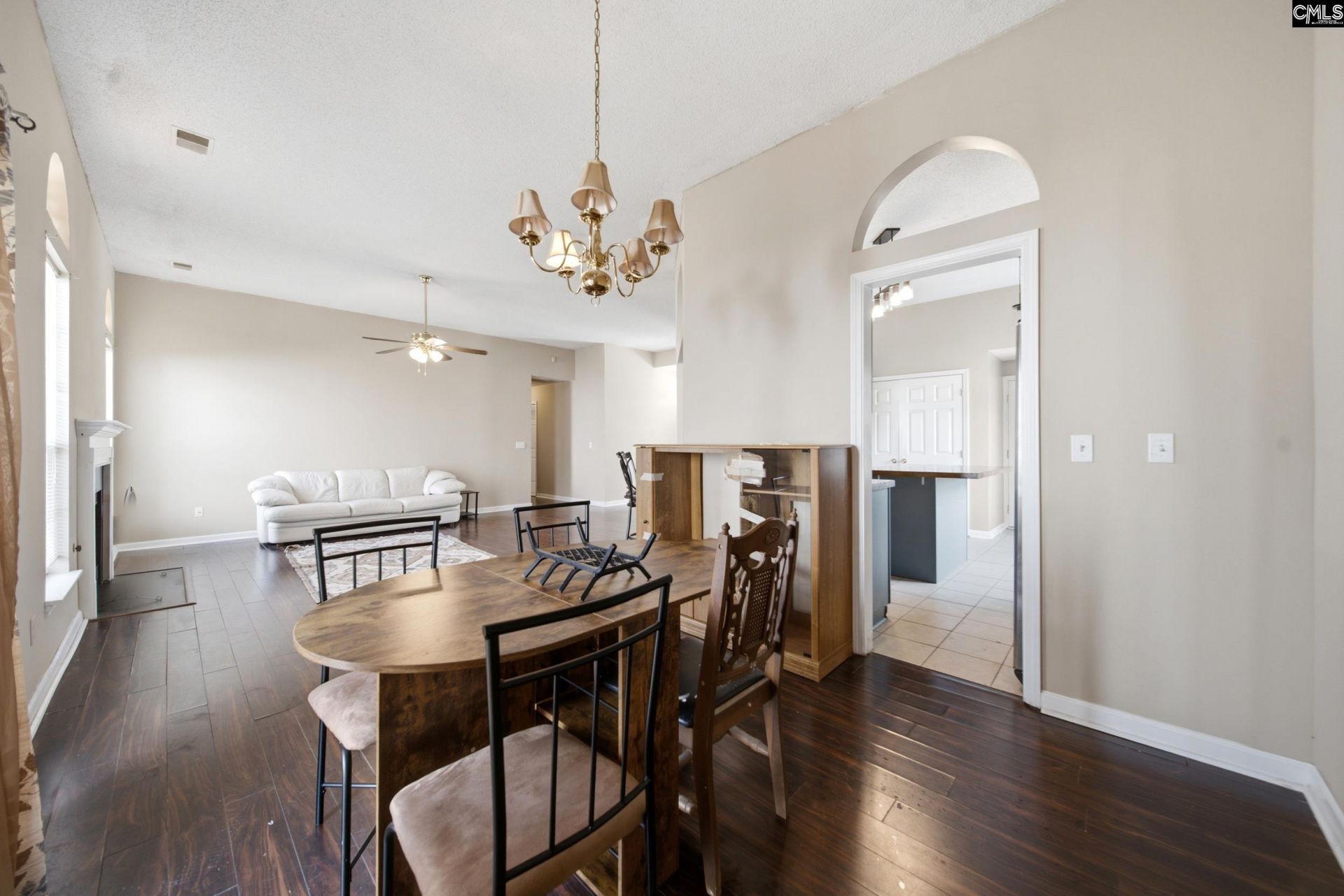517 Timber Crest Drive  Photo 8