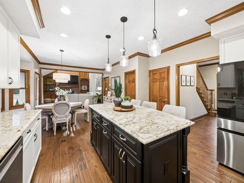 5690 Cypress Court, Westerville, OH 43082 Photo 8
