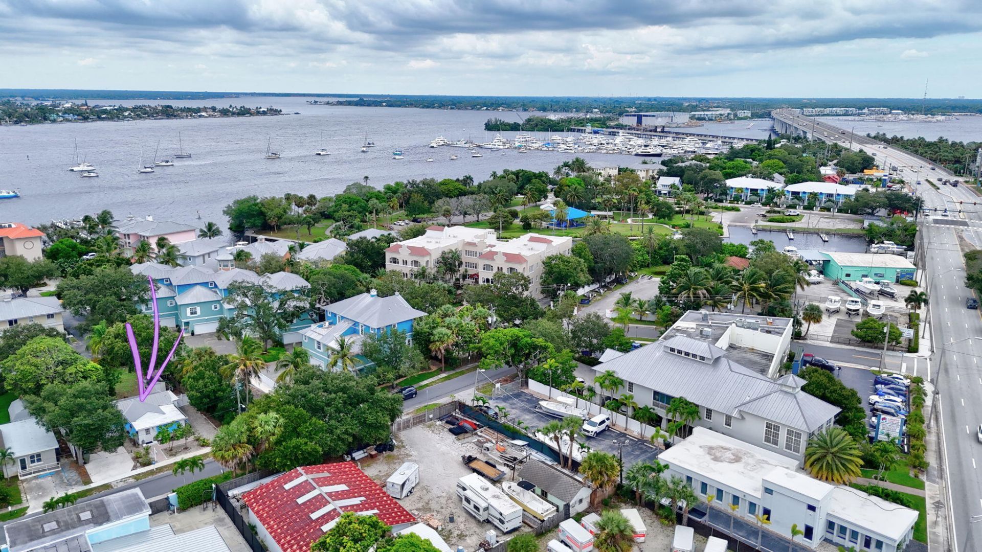616 SW Cleveland Avenue, Stuart, FL 34994 Photo
