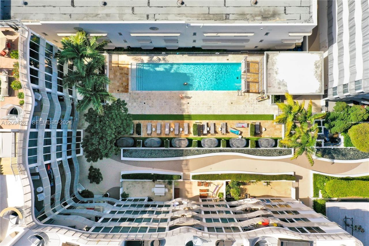 2100 Park Ave , Unit 310, Miami Beach, FL 33139 Photo