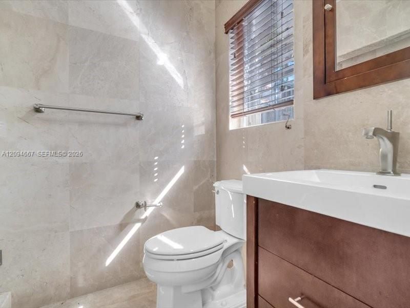 1232 NE 88th St , Miami, FL 33138 Photo