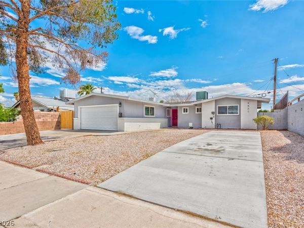 4421 Hillcrest Avenue , Las Vegas, NV 89102
