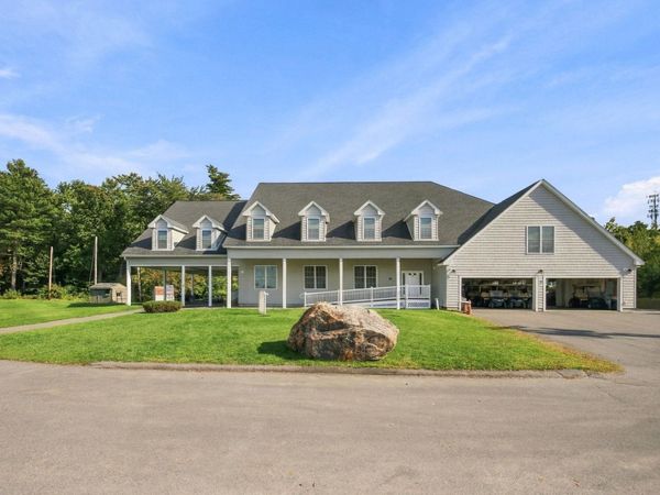 10 Diamond Oaks Boulevard, Unit 1, Kingston, NH 03848