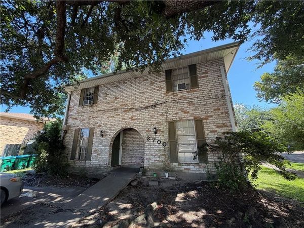 3700 MARTINIQUE Avenue , Kenner, LA 70065