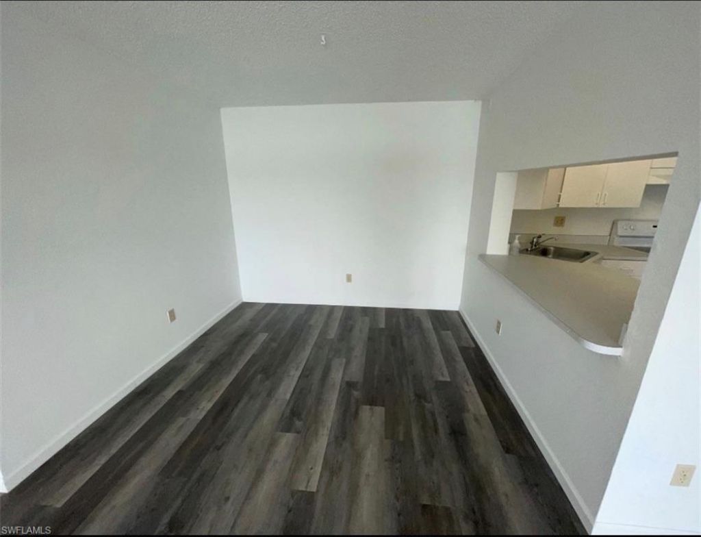 9930 Sailview Ct, Unit 15, Fort Myers, FL 33905 Photo