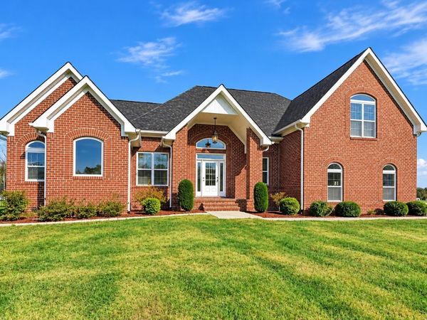 1027 Founders Ln , Portland, TN 37148