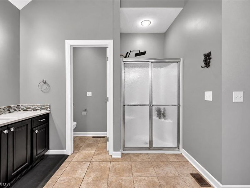 17400 Creekside Street, Lagrange, OH 44050 Photo 13