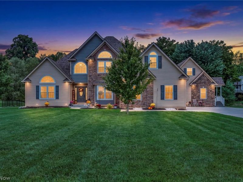 17400 Creekside Street, Lagrange, OH 44050 Photo 2