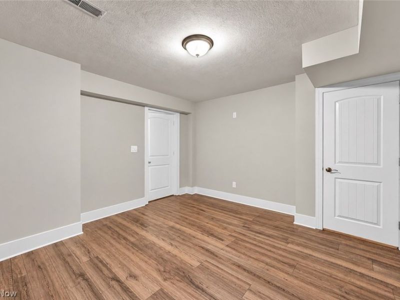 17400 Creekside Street, Lagrange, OH 44050 Photo 35
